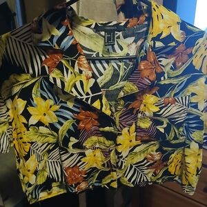 Forever 21 Floral Leaf Print Cropped Blouse